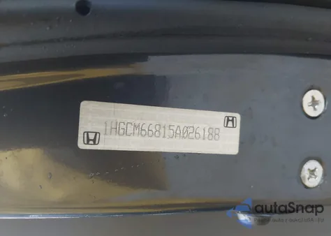 2005 Honda Accord 3.0 Ex из США, поврежденный, VIN 1HGCM66815A026188